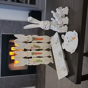 Easter Decorations and more! 🐣  FREE Gift W/ Purchase